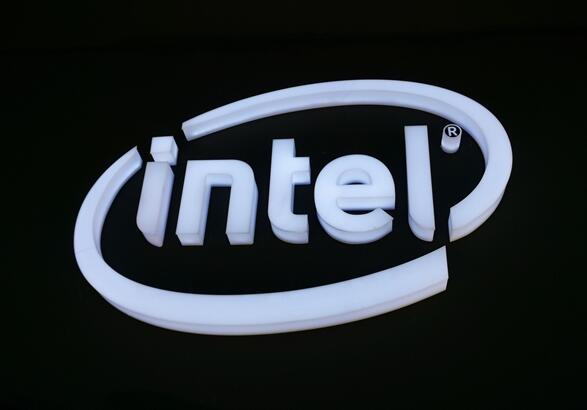 罕见交给台积电代工 Intel CEO的新策略：买买买